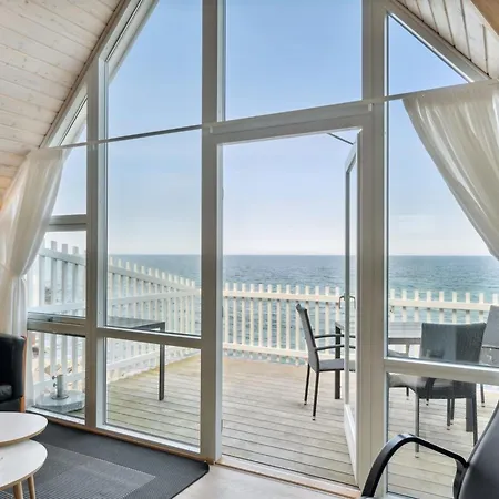 Fridhild - 10m From The Sea By Interhome *